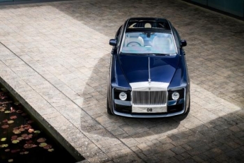 Sửng sốt với vẻ đẹp của chiếc Rolls-Royce có giá gần 300 tỷ đồng