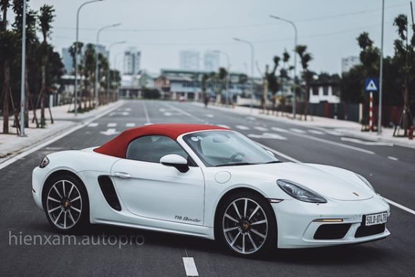 porsche 718 boxster nho ma sanh