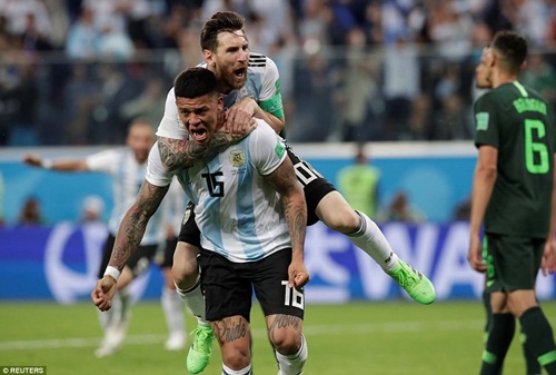 argentina 2 1 nigeria on troi messi da cuoi hai thay doi quyet dinh so phan albicelestes