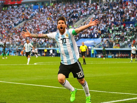 argentina 2 1 nigeria on troi messi da cuoi hai thay doi quyet dinh so phan albicelestes