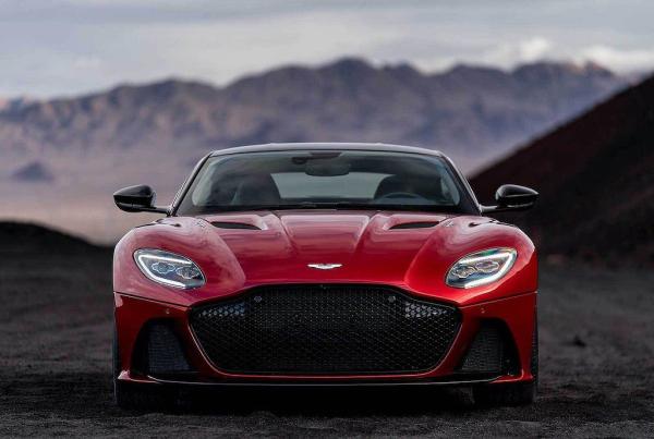 ra mat sieu xe aston martin dbs superleggera ke nhiem vanquish s