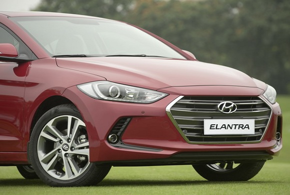 hyundai elantra 2016 nhan to bi an trong phan khuc hang c