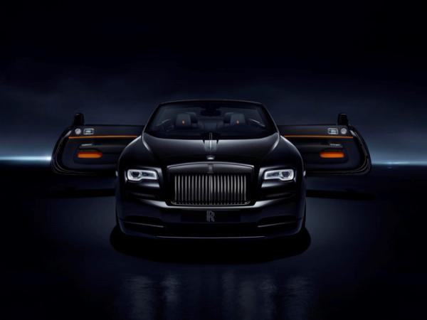 ngam nhin sieu pham rolls royce dawn black badge