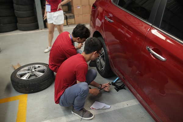 trai nghiem hyundai accent 2018 sau gan 200km xe tien nghi chay vui