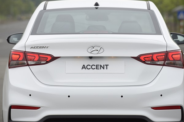 trai nghiem hyundai accent 2018 sau gan 200km xe tien nghi chay vui