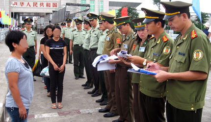 canh giac voi nhung thu doan moi cua bon buon nguoi