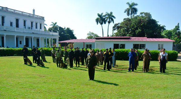 hai quan cuba hoat dong hieu qua tao thuan loi cho thuong mai