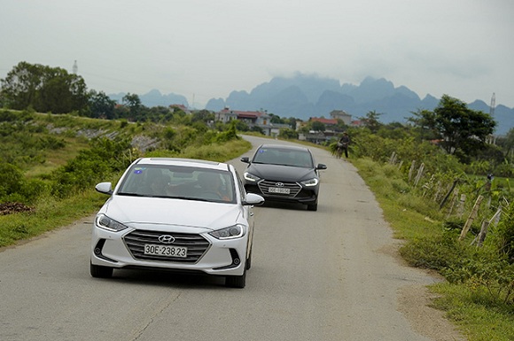 an tuong bat ngo tu trai nghiem hyundai elantra