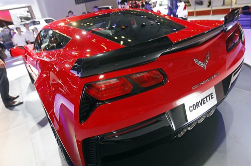 ngam mau xe the thao chevrolet corvette grand sport 2017