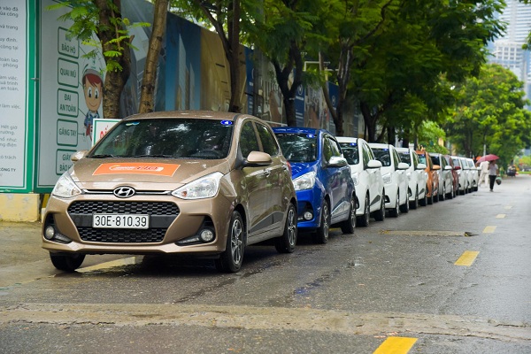 hyundai grand i10 hanh trinh trai nghiem mau xe nho linh hoat tien nghi tieu hao nhien lieu thap