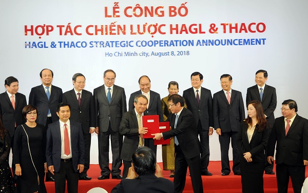 thaco bo ra 7800 ty dong dau tu vao hoang anh gia lai cuoc hon nhan giua hai ong lon