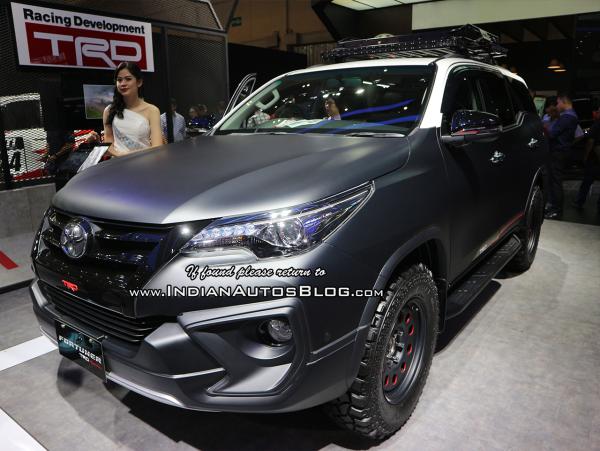 ngam toyota fortuner phien ban trd voi ngoai that hai tong mau la mat