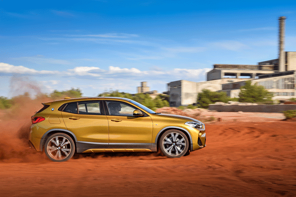 thang 9 bmw x2 se trinh lang tai viet nam