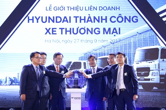 tap doan thanh cong bao san not mang xe thuong mai cua hyundai tai viet nam