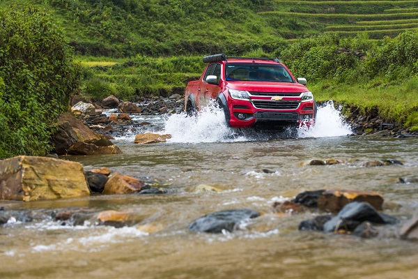 loi khuyen cua chevrolet khi lai xe tren duong phuc tap