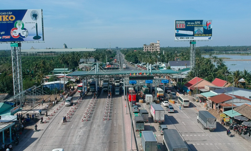 bo gtvt li giai phuong an dat them tram thu phi bot cai lay