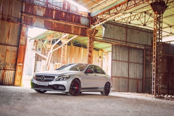 AMG C 63 S Edition 1 – Siêu sedan cho tín đồ tốc độ