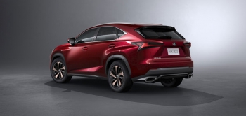 Với giá từ 2,439 tỷ đồng Lexus NX 300 chính thức có mặt tại Việt Nam