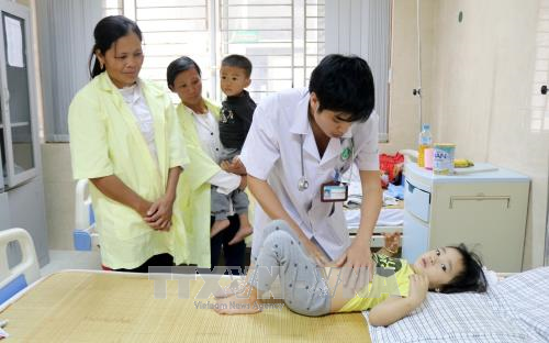 bao dong ngo doc thuc pham truong hoc bo y te yeu cau chan chinh