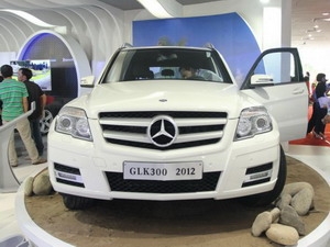 mercedes benz viet nam uu dai cac khach mua xe