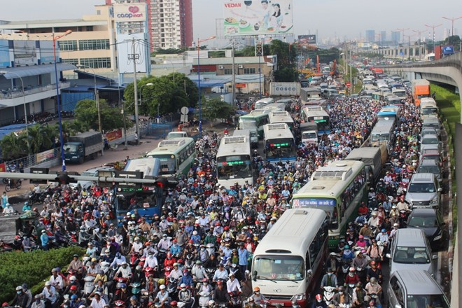 giao thong ha noi ach tac rat gan giai phap xa