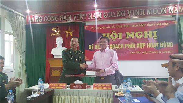 hai quan ha nam ninh va bien phong nam dinh ky ket quy che phoi hop