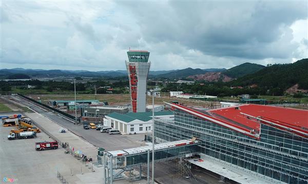 vietnam airlines mo duong bay tp ho chi minh van don