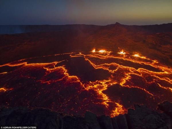 chiem nguong ve dep ky la mang ten canh dong vang dallol