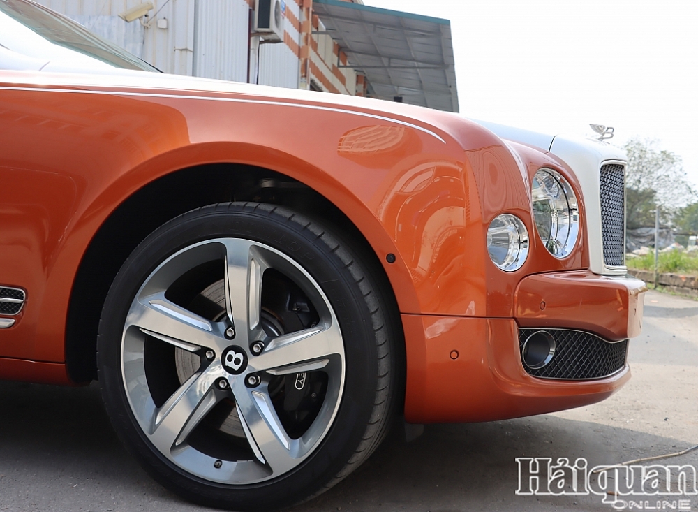 Siêu xe Bentley Mulsanne Speed ở Hà Nội