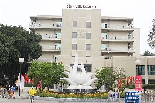 380 nguoi hai phong den kham dieu tri tai bv bach mai trong thang 3