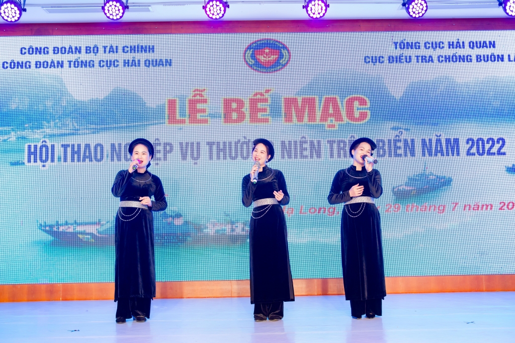 Hình ảnh đặc sắc trong Lễ bế mạc Hội thao nghiệp vụ trên biển lần thứ 10