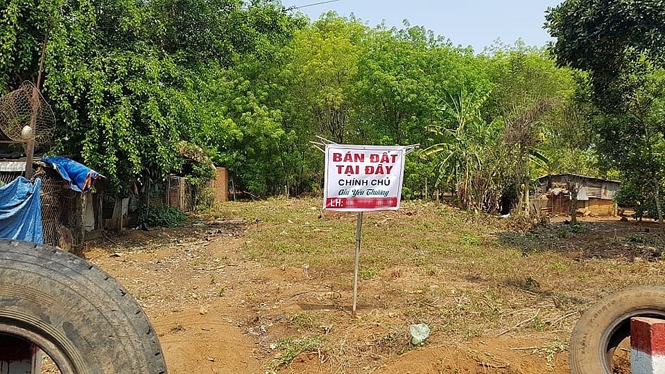 Ngành ngân hàng đã và đang kiểm soát chặt tín dụng lĩnh vực bất động sản. Ảnh minh họa: Internet