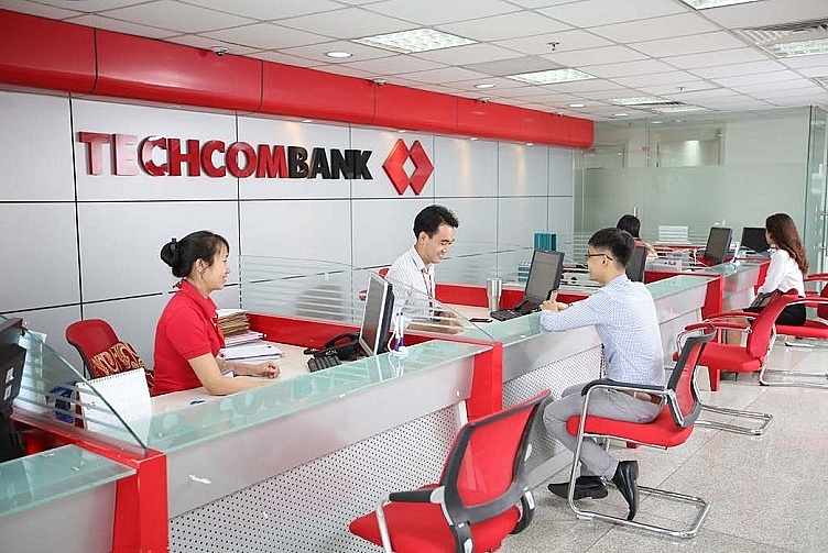 Hoạt động giao dịch tại Techcombank.