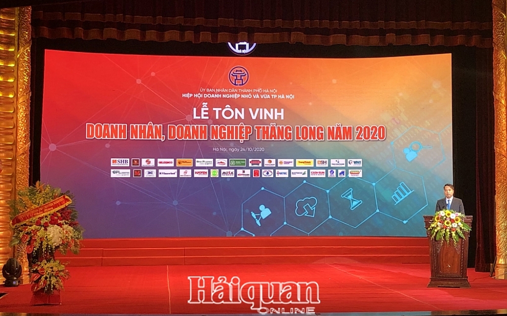 Lễ tôn vinh Doanh nhân, Doanh nghiệp Thăng Long năm 2020. Ảnh: H.Dịu