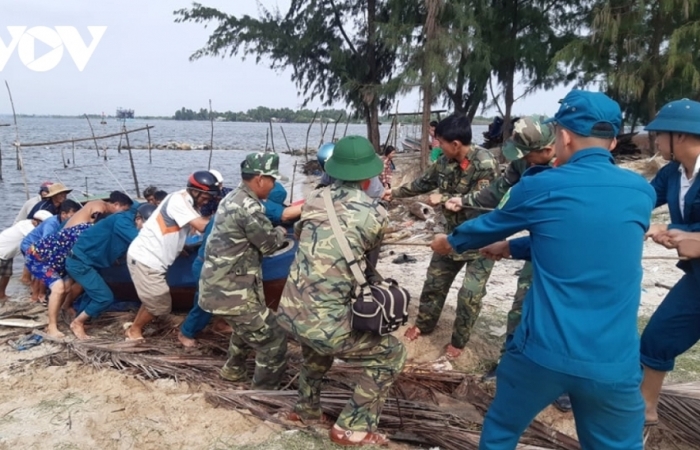 Thành lập Ban Chỉ đạo tiền phương để ứng phó bão số 9