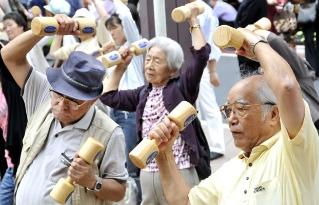 Từ 1/1/2021, tuổi nghỉ hưu của lao động nam là 60,3 tuổi, nữ là 55,4 tuổi