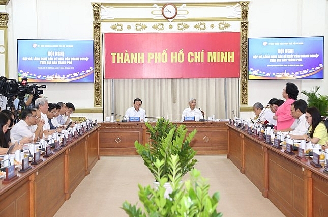 Quang cảnh hội nghị.