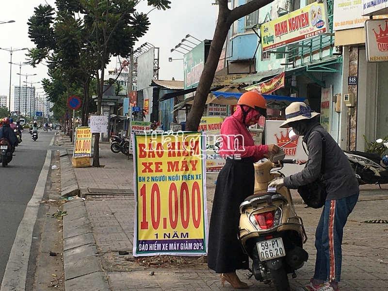 roi voi chieu tro quang cao bao hiem xe may gia re