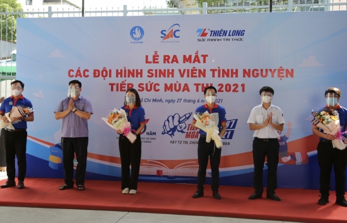 TPHCM ra mắt các đội hình tình nguyện “Tiếp sức mùa thi” năm 2021