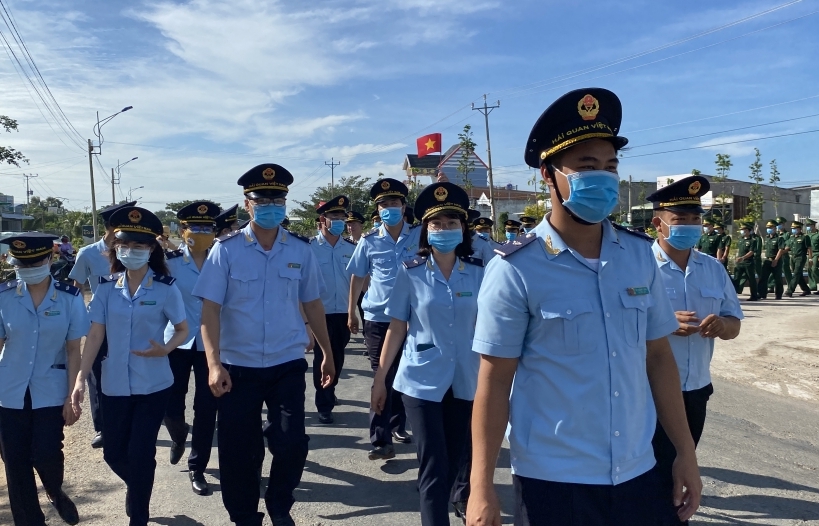 Ngành Hải quan tuyên tuyền về phòng chống ma túy tại cửa khẩu Bình Hiệp