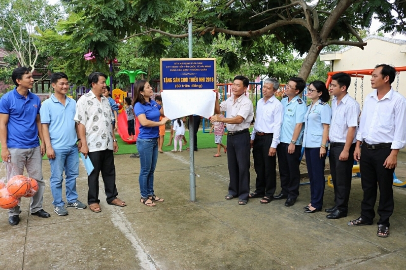 len rung xuong bien ket noi yeu thuong