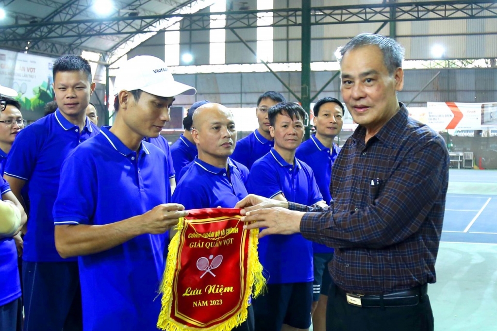 Đoàn VĐV Tổng cục Hải quan đạt giải cao tại Giải quần vợt Công đoàn Bộ Tài chính 2023