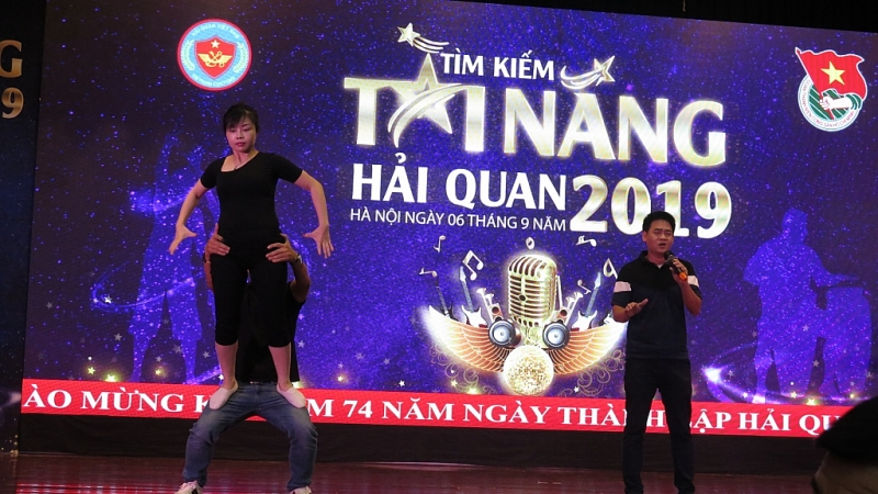 ron rang chuan bi cuoc thi tim kiem tai nang hai quan