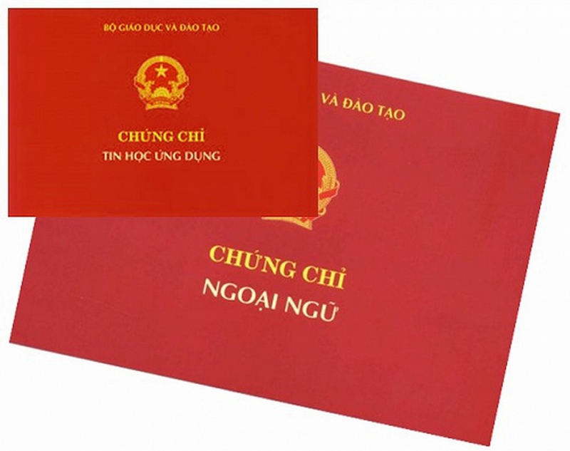 them 6 truong phai dung cap chung chi ngoai ngu tin hoc