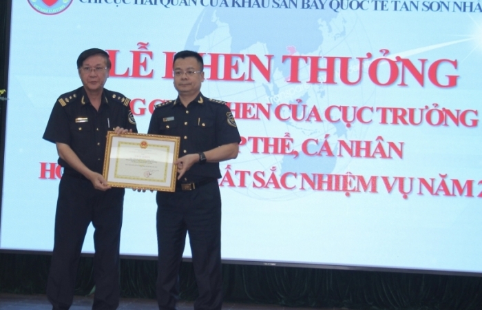 Hải quan sân bay quốc tế Tân Sơn Nhất ngăn chặn nhiều vụ vận chuyển ma túy tinh vi