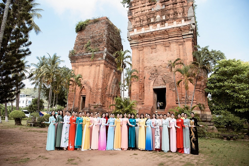 MerryLand Quy Nhơn: Top 38 Miss World Vietnam 2022 bắt đầu chuỗi hoạt động vòng chung kết