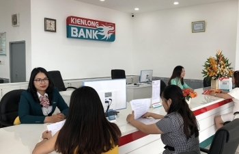 Kienlongbank tặng 50 suất học bổng cho học sinh