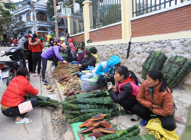 ron rang phien cho binh lieu ngay cuoi nam