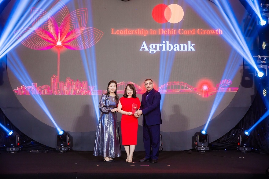 Agribank khẳng định thương hiệu bằng những giải thưởng uy tín