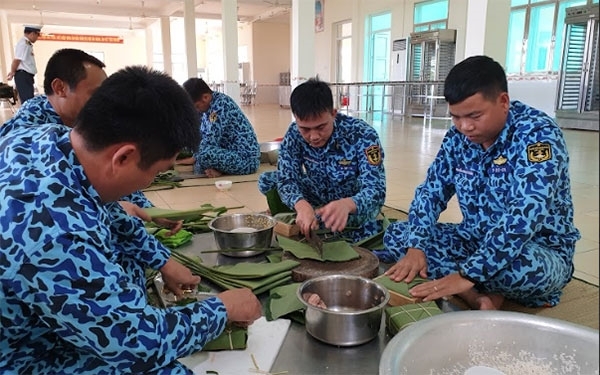 tet cua linh tau ngam hai quan co gi dac biet